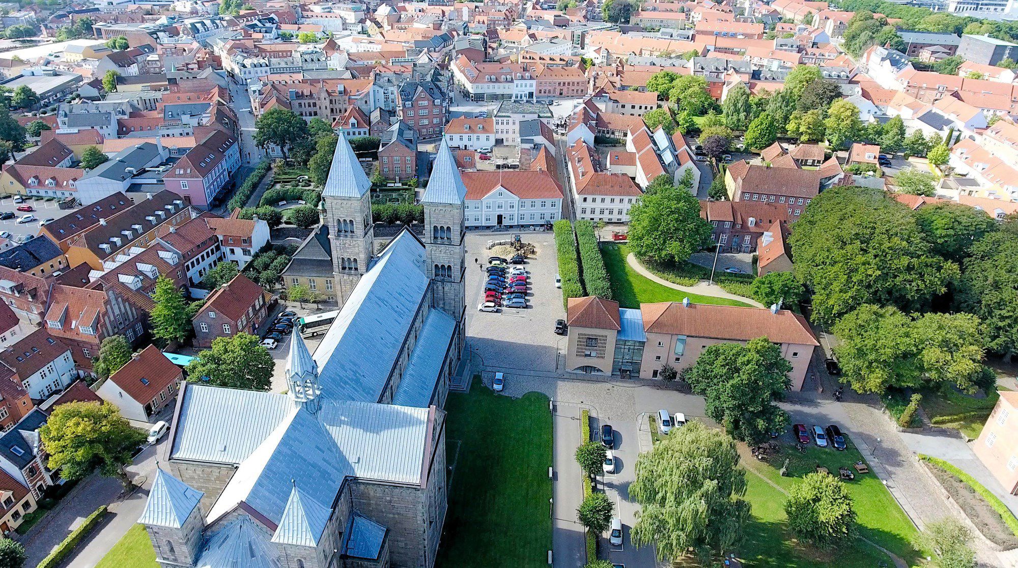 Luftfoto af området omkring Viborg Domkirke