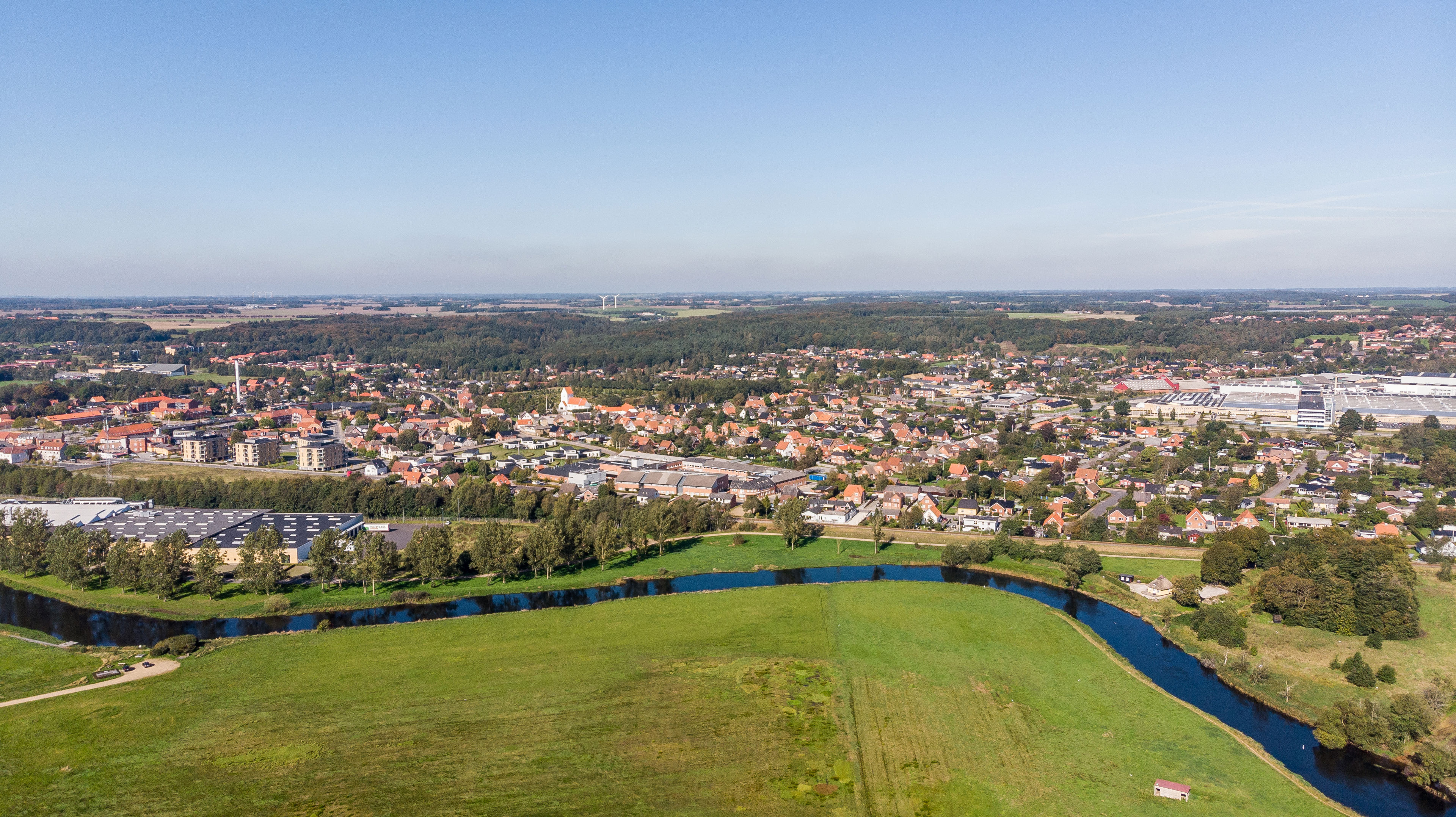 Luftfoto af Gudenåen