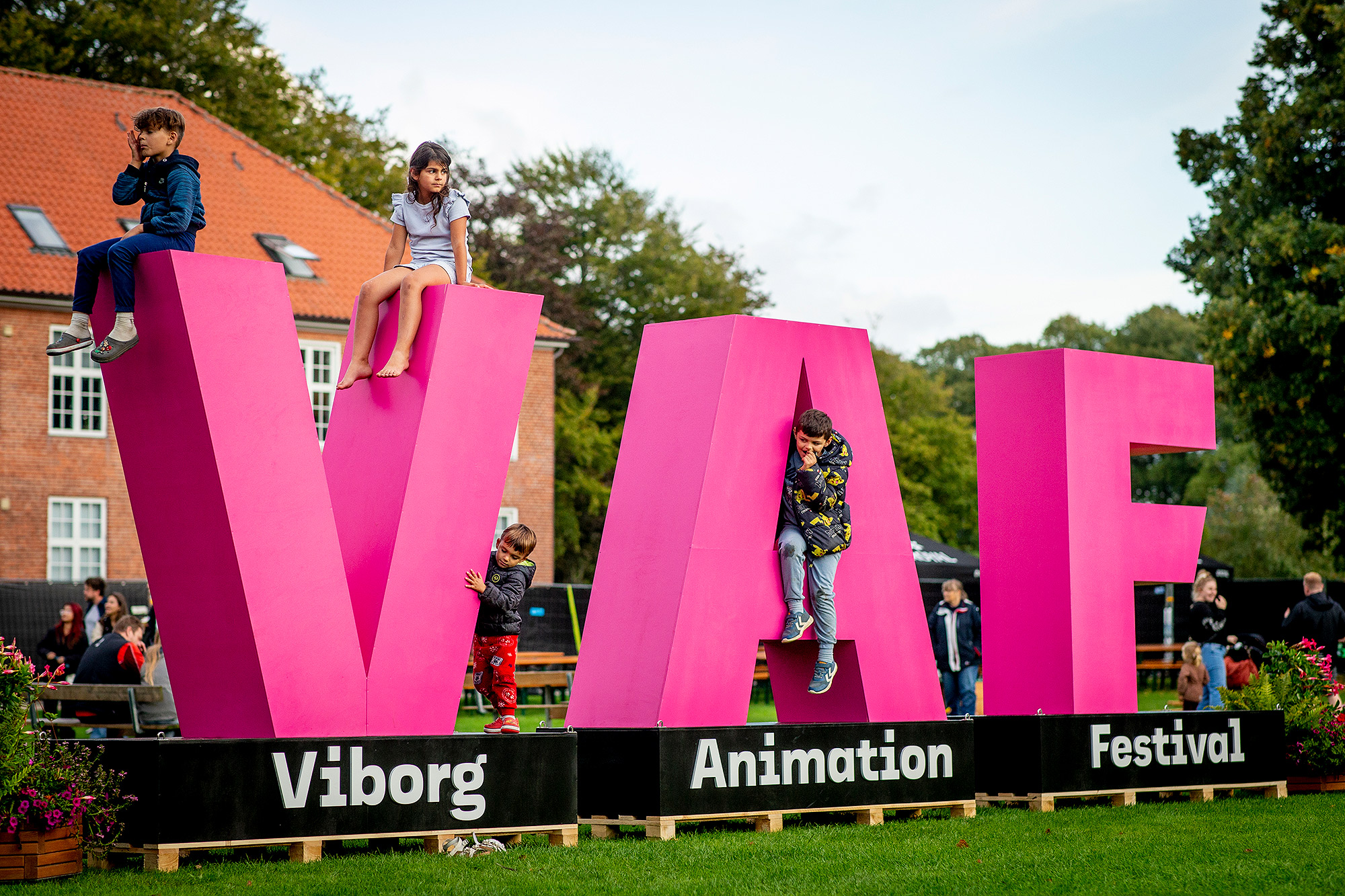VAF skilt med børn